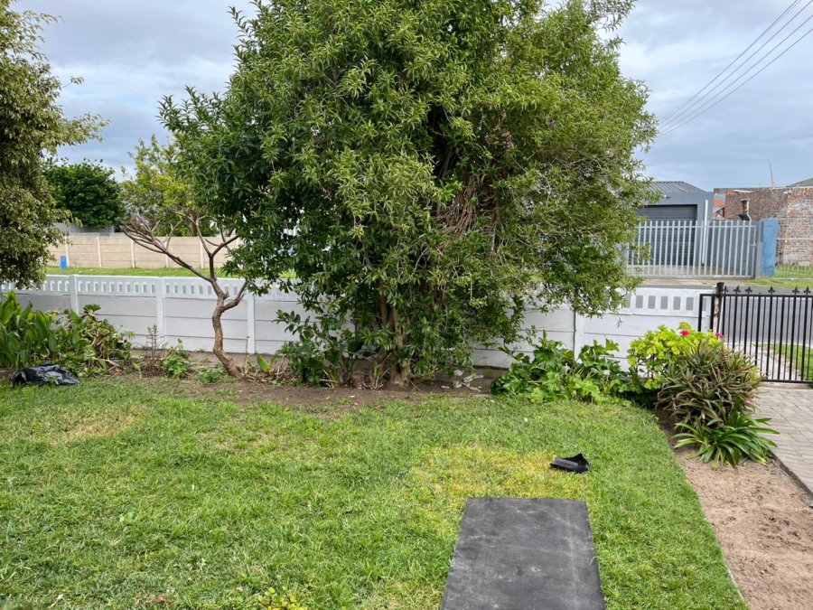 3 Bedroom Property for Sale in Ruyterwacht Western Cape